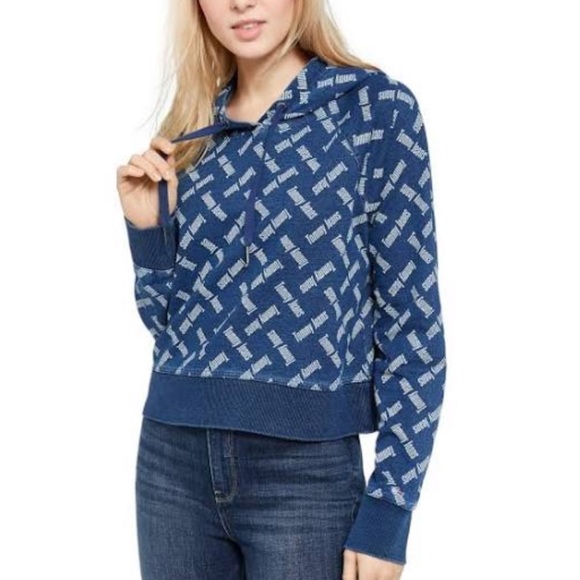 Tommy jeans Sweaters - Tommy Jeans Women's Hoodie Pullover Logo Hoody 😘